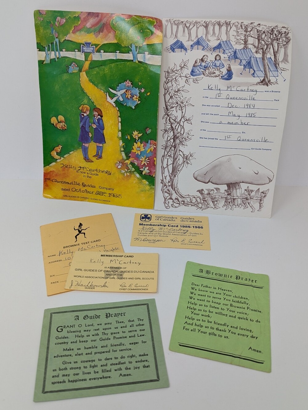 Vintage Girl Guides Canada Papers 1980s